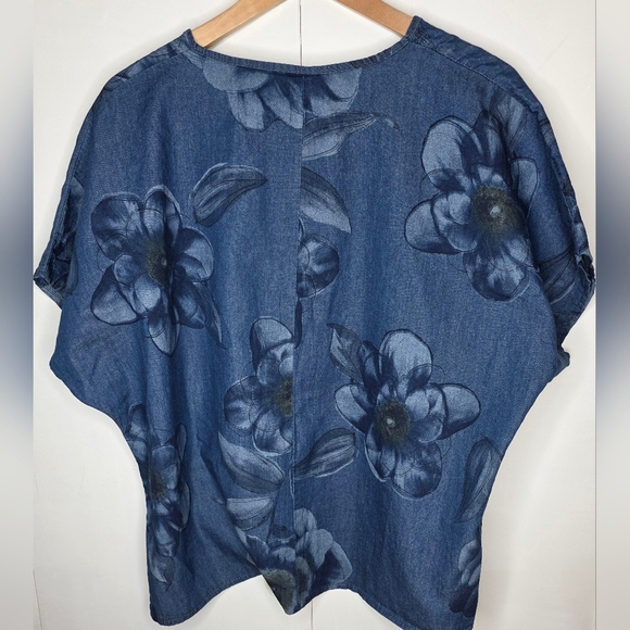 Boxy Floral Blue Cotton Blend Top Lg - Picture 2 of 5